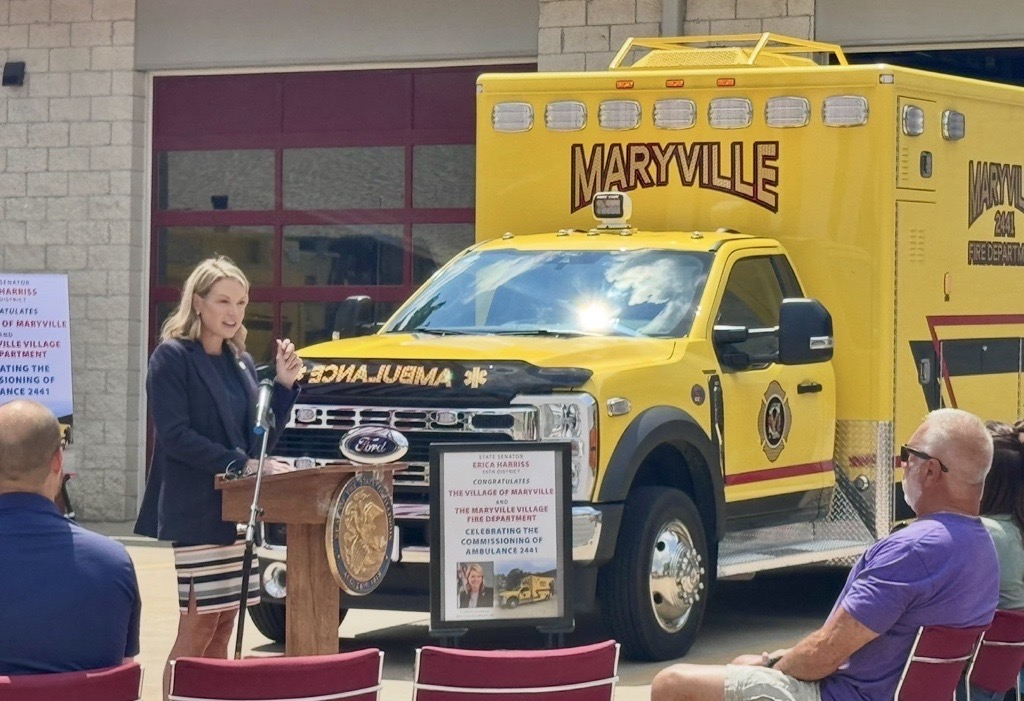 Senator Harriss speaks at ambulance ceremony.